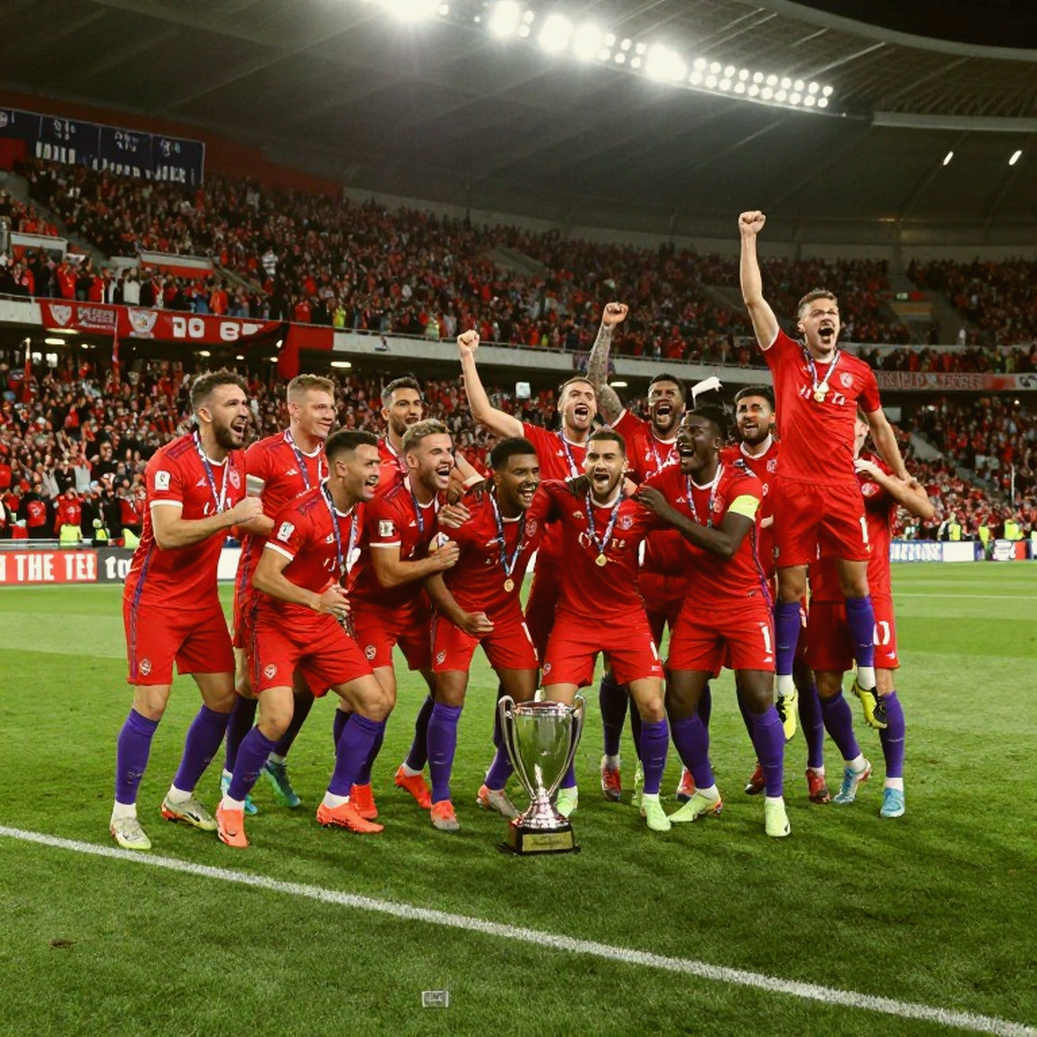 Phán quyết nằm trong ngăn kéo: Manchester City và mùa hè 450 triệu bảng