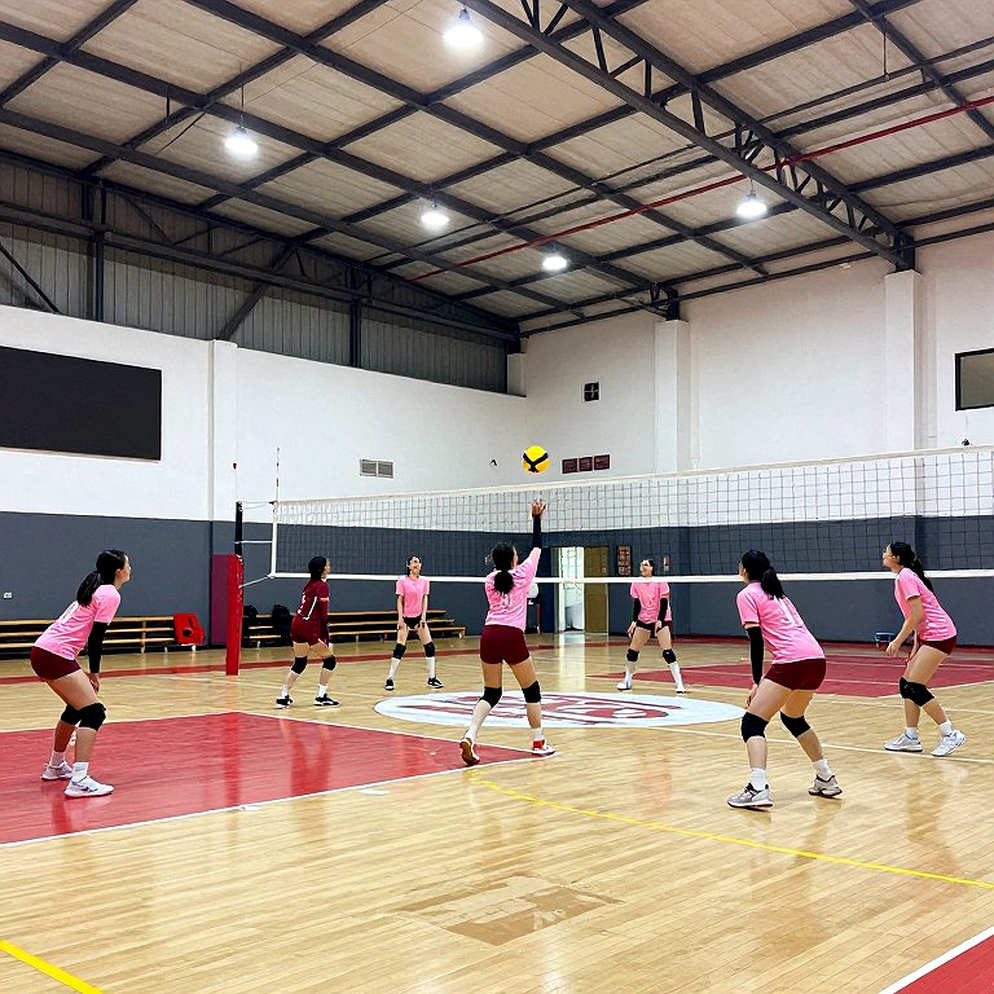 Bóng chuyền nữ NCAA 2026: Pitt và Stanford đối đầu SEC tại 'Showdown at the Net'