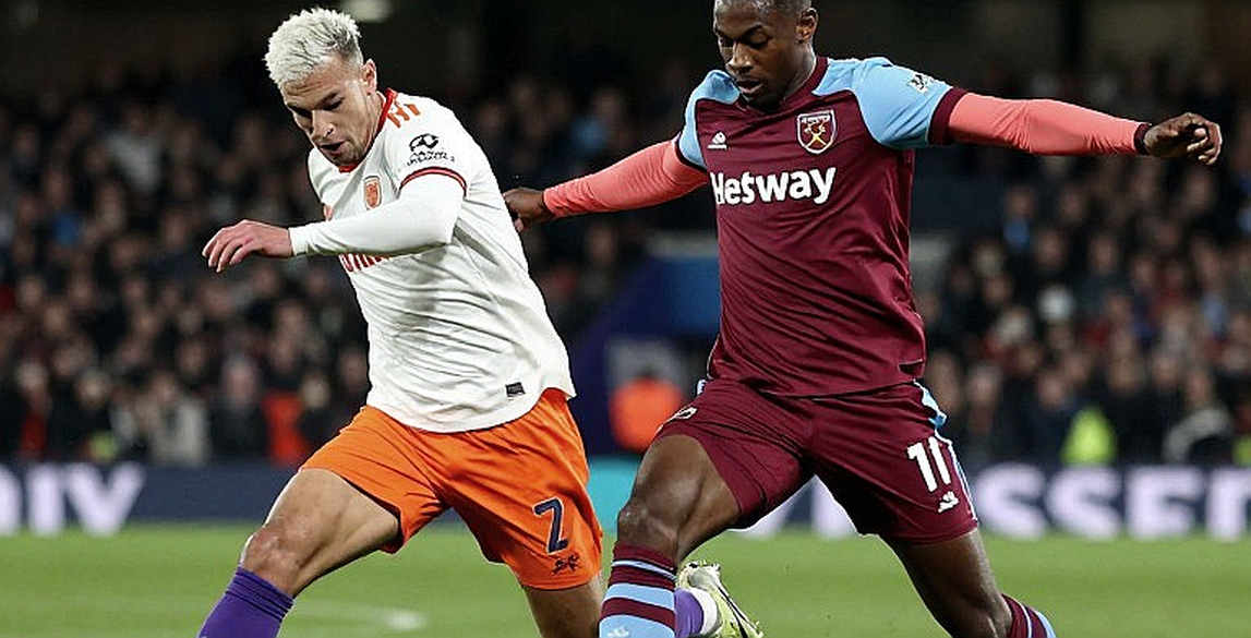 Nhịp tải trọng của V.League: Đội tuyển Việt Nam không thể mãi sống bằng cảm hứng