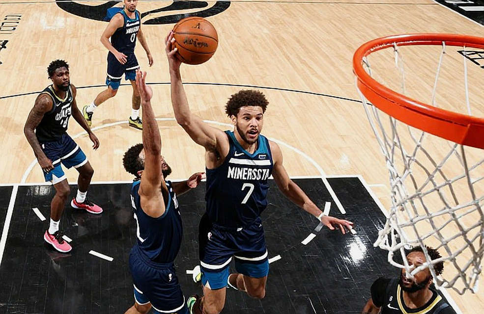 Dallas Mavericks chia tay John Poulakidas trước ngày khai mạc: Cánh cửa EuroLeague hé mở