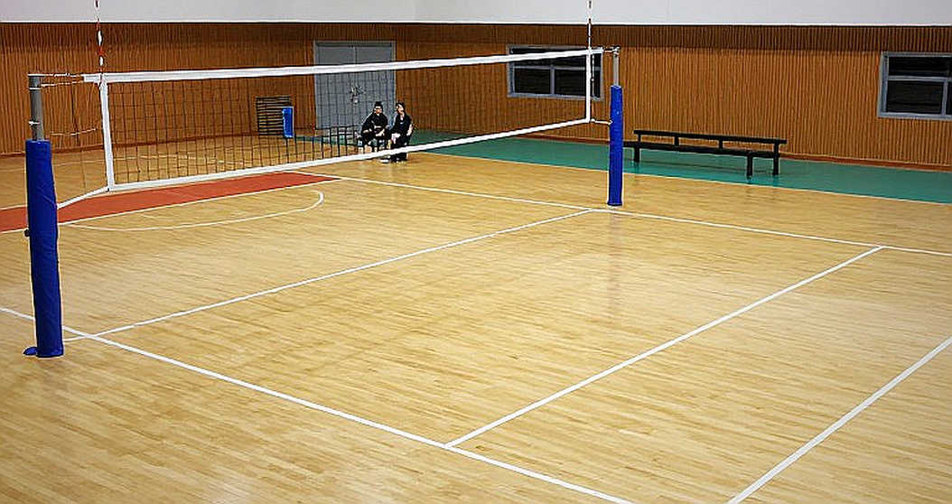 Nebraska quét Creighton 3-0: 15.405 khán giả và kỷ lục không ai muốn phá