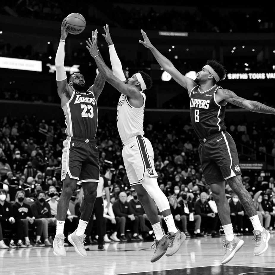 NCAA 2026: The Transfer Portal Arms Race and the Roster Chemistry Puzzle NCAA 2026: The Transfer Portal Arms Race and the Roster Chemistry Puzzle