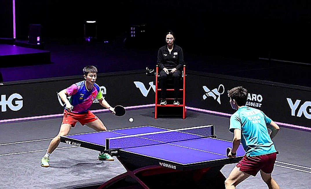 Nguyễn Tiến Minh 43 tuổi vẫn bất ngờ, đánh bại Nguyễn Hoàng Thái Sơn ở Vietnam Open 2026