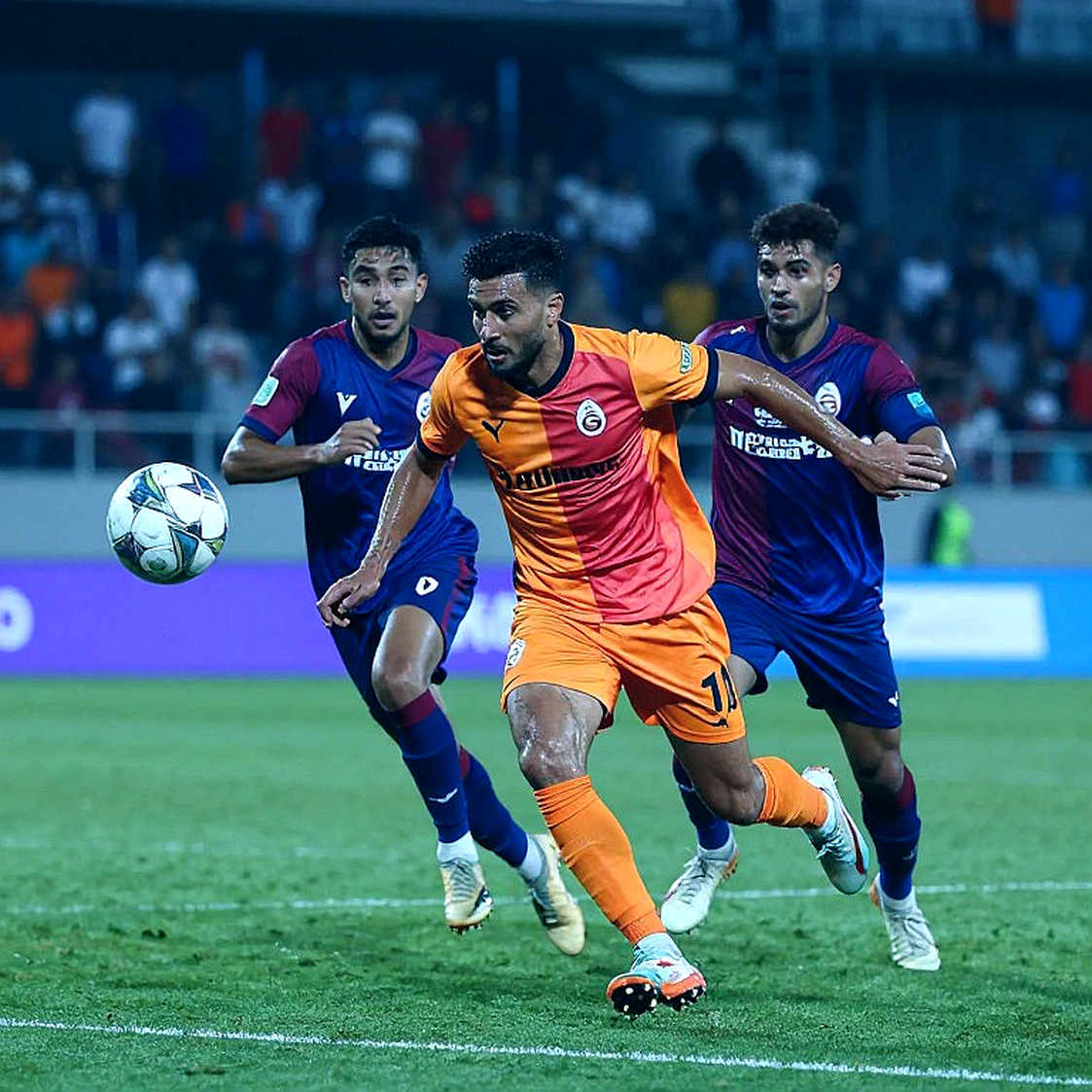 Bryan Ly: Từ lò Man City đến cuộc cách mạng tuyến giữa của Đà Nẵng