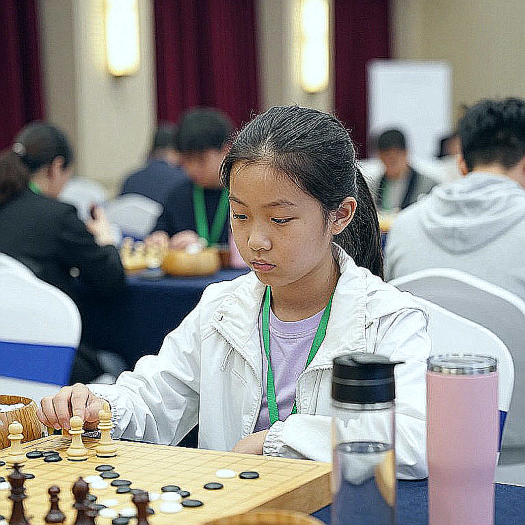 Olympiad cờ vua 2026: Ấn Độ bảo vệ ngai vàng giữa lòng Samarkand, Gukesh và Sindarov tạo nên cuộc đối đầu định mệnh