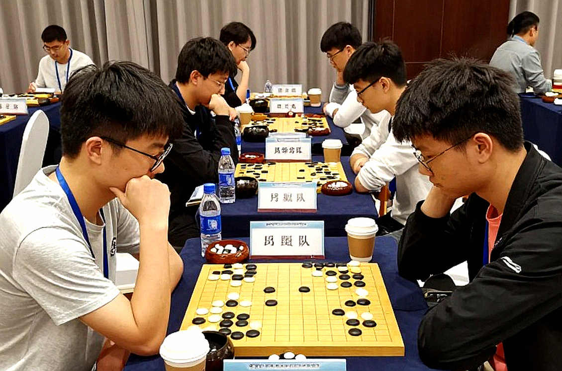Olympiad cờ vua 2026: Ấn Độ bảo vệ ngai vàng giữa lòng Samarkand, Gukesh và Sindarov tạo nên cuộc đối đầu định mệnh Olympiad cờ vua 2026: Ấn Độ bảo vệ ngai vàng giữa lòng Samarkand, Gukesh và Sindarov tạo nên cuộc đối đầu định mệnh