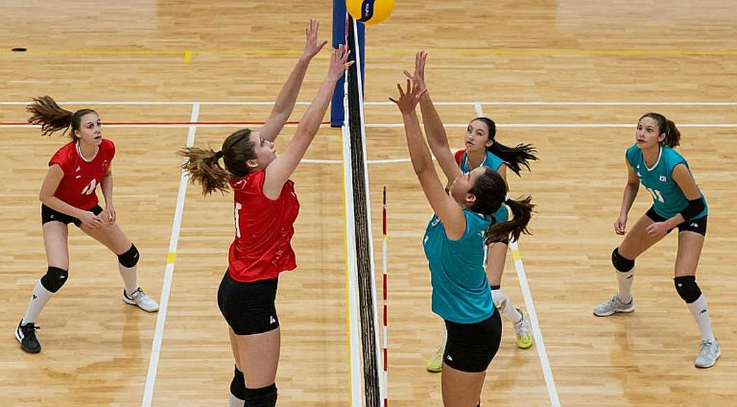 Showdown at Disney World: ACC and SEC Face Off in NCAA Women's Volleyball Showdown at Disney World: ACC and SEC Face Off in NCAA Women's Volleyball